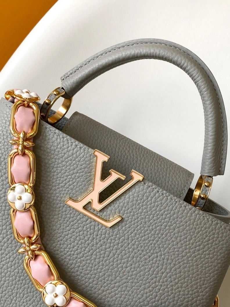 Versatile LX Caxucines Bags 9289