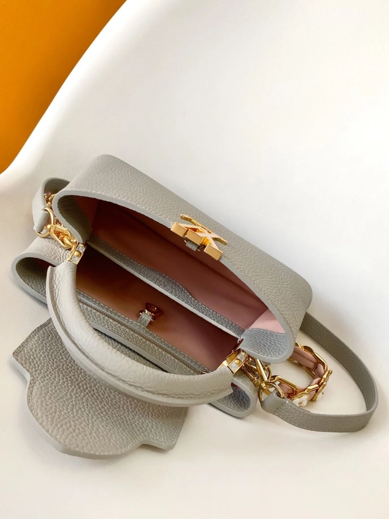 Versatile LX Caxucines Bags 9289