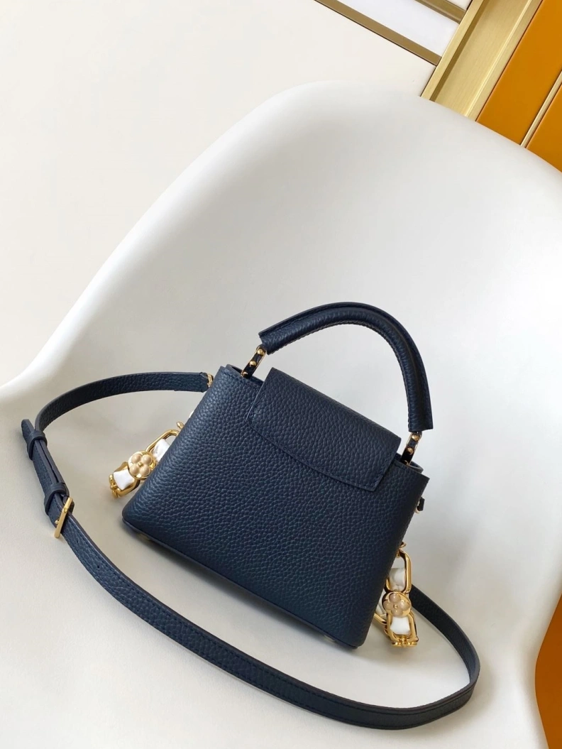 Comfortable LX Caxucines Bags 9297