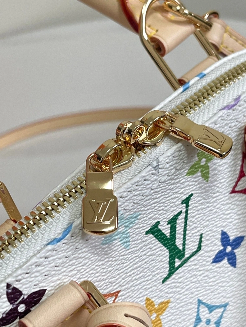 LX Top Handle Bags Soft 8278