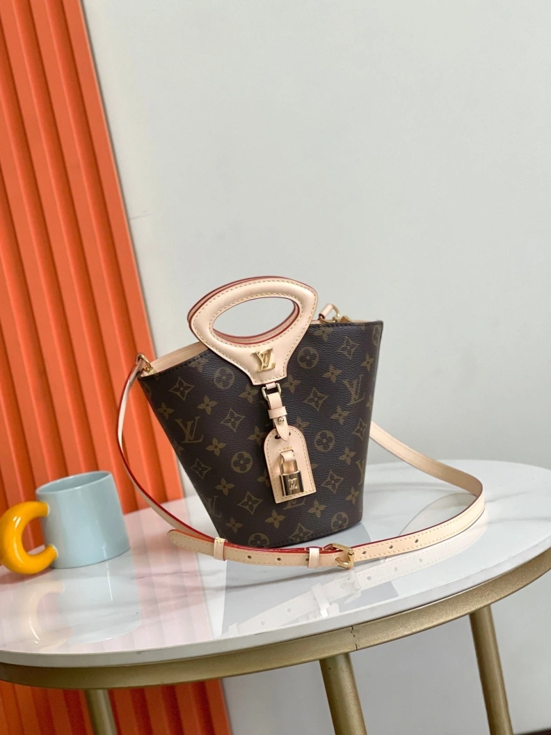 LX Top Handle Bags Trendsetting 8287
