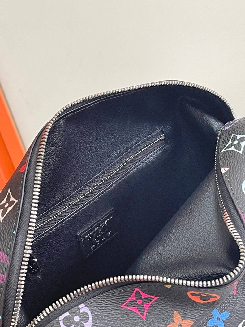 GoAnywhere LX Clutch Bags 9241