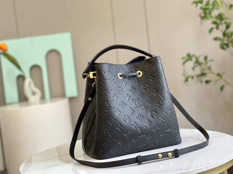 StreetReady LX Bucket Bags 9364