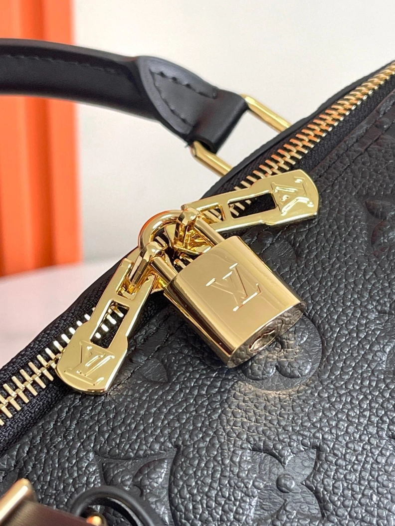 LX Speedy Bags Versatile 8515