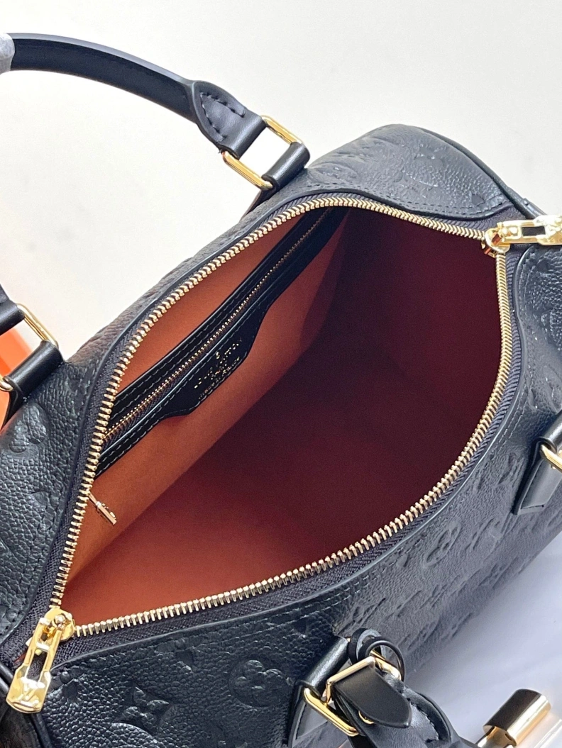 LX Speedy Bags Versatile 8515
