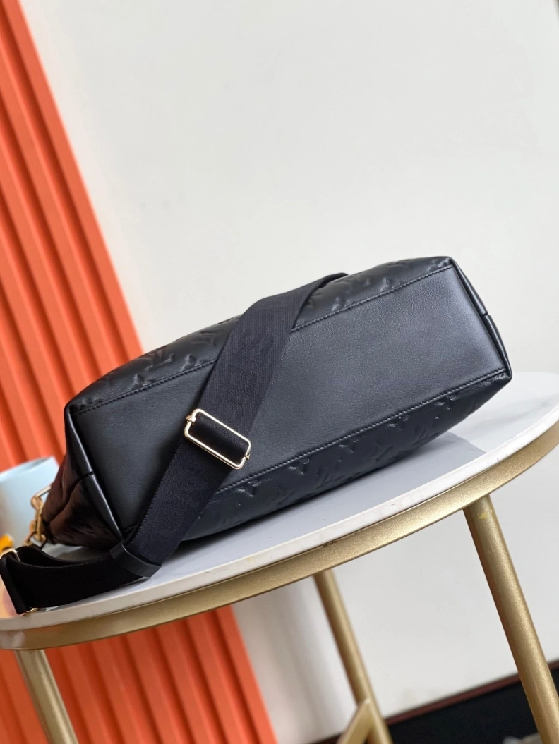 LX Satchel bags Breathable 8926