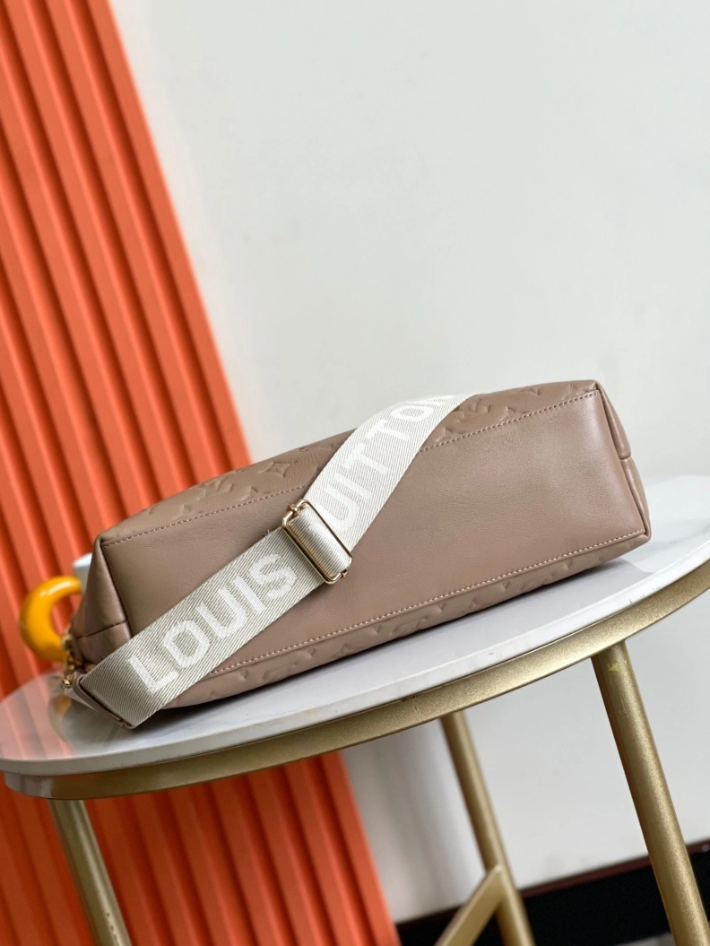 Compact LX Satchel bags 8924