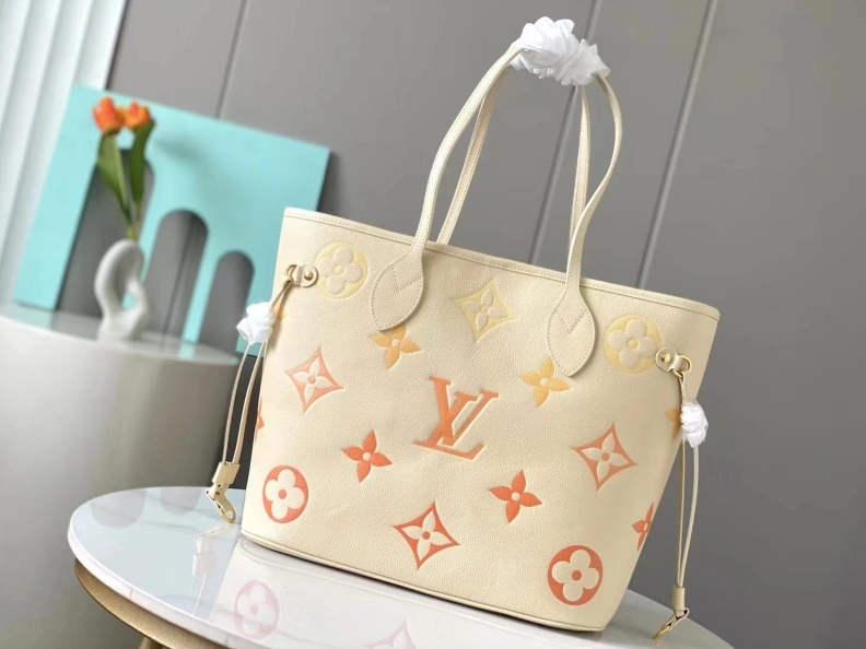 Resilient LX Shopping Bags 8655