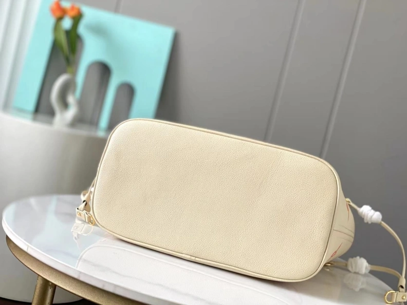 Resilient LX Shopping Bags 8655