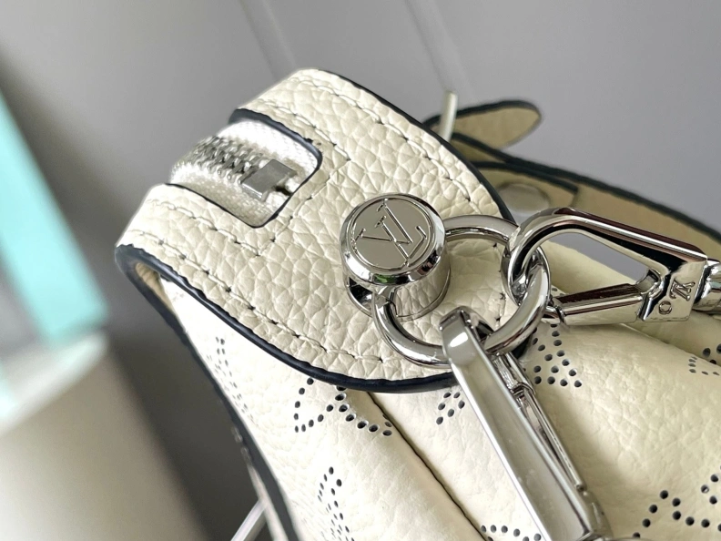 Timeless LX Satchel bags 8916