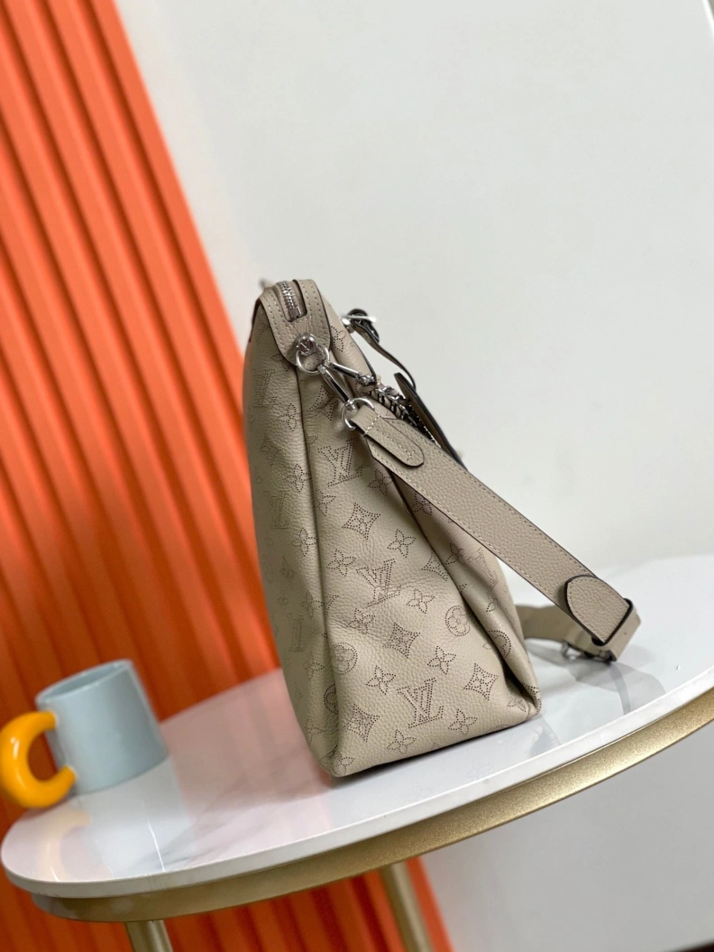 LX Satchel bags Breathable 8923