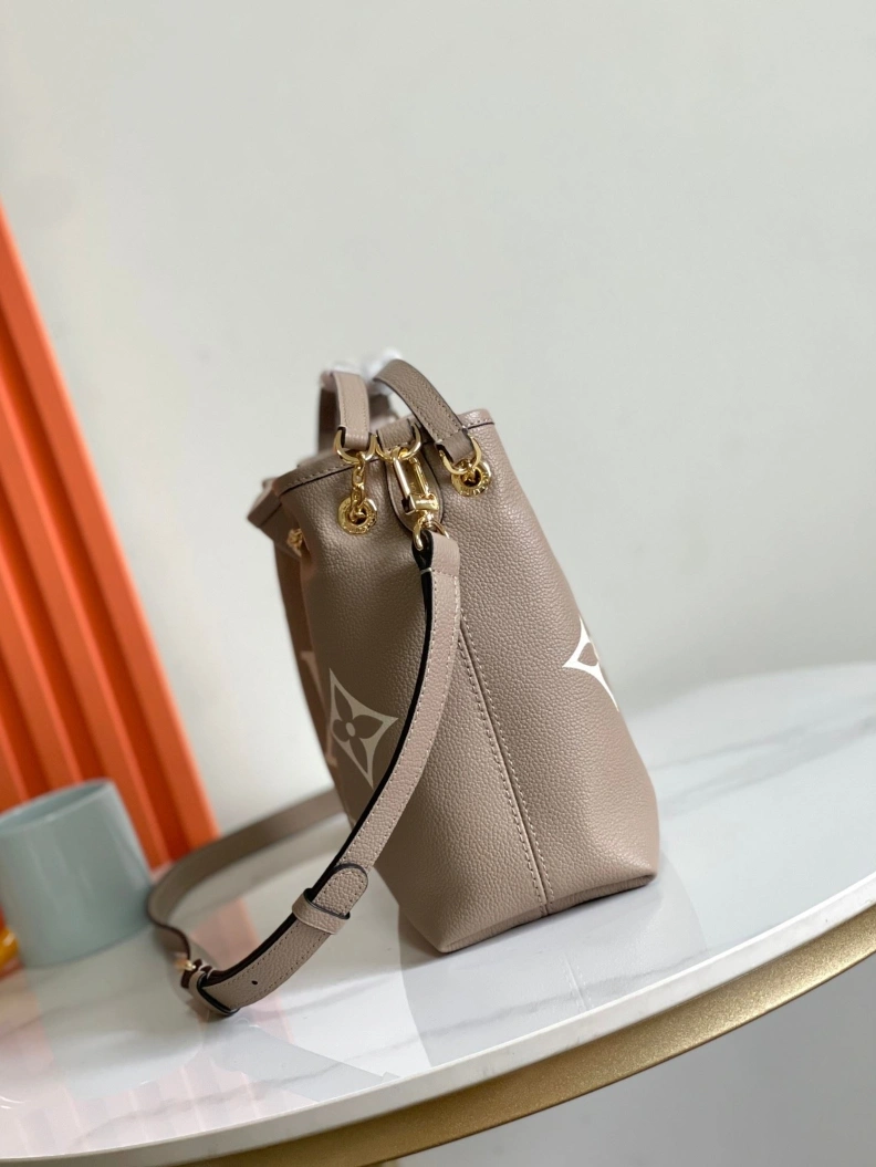 LX Satchel bags Popular 8930
