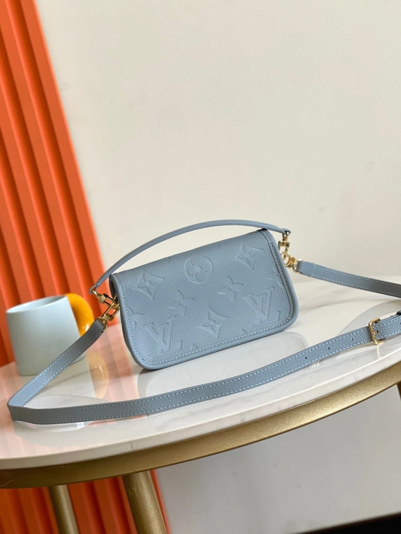 LX Satchel bags Functional 8910