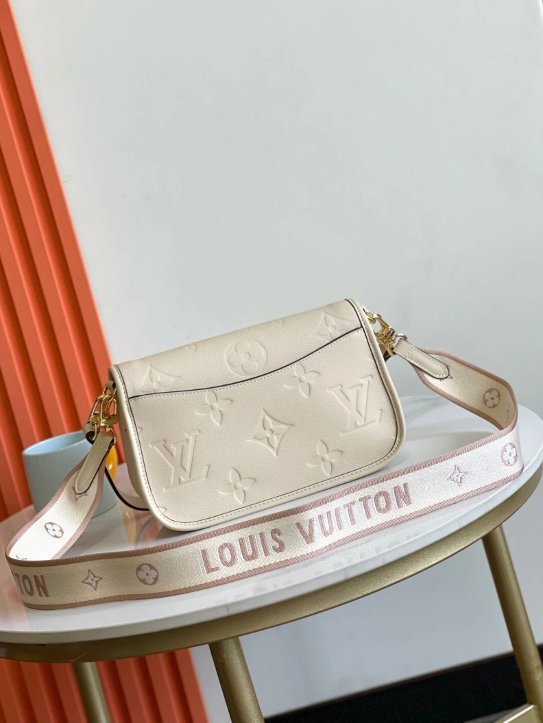 Stylish LX Satchel bags 8919
