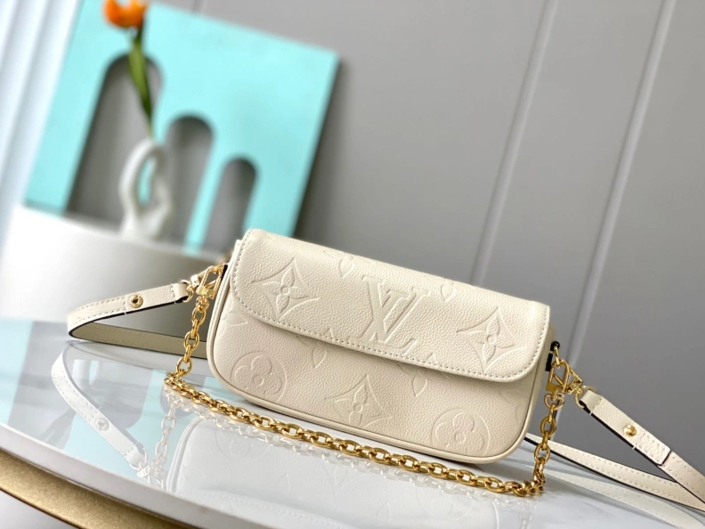 Refined LX Satchel bags 8912