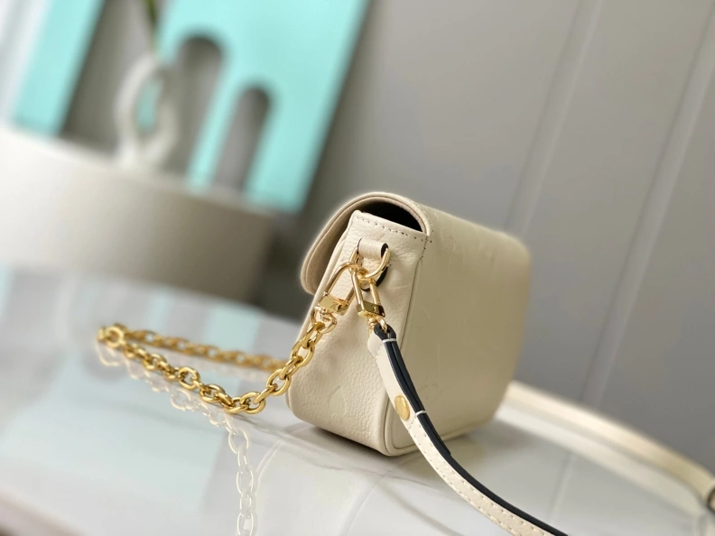 Refined LX Satchel bags 8912