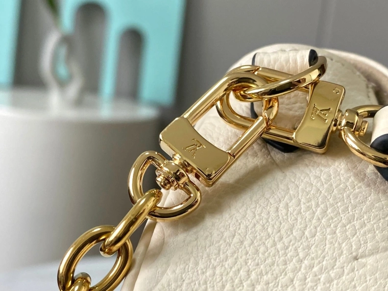 Refined LX Satchel bags 8912