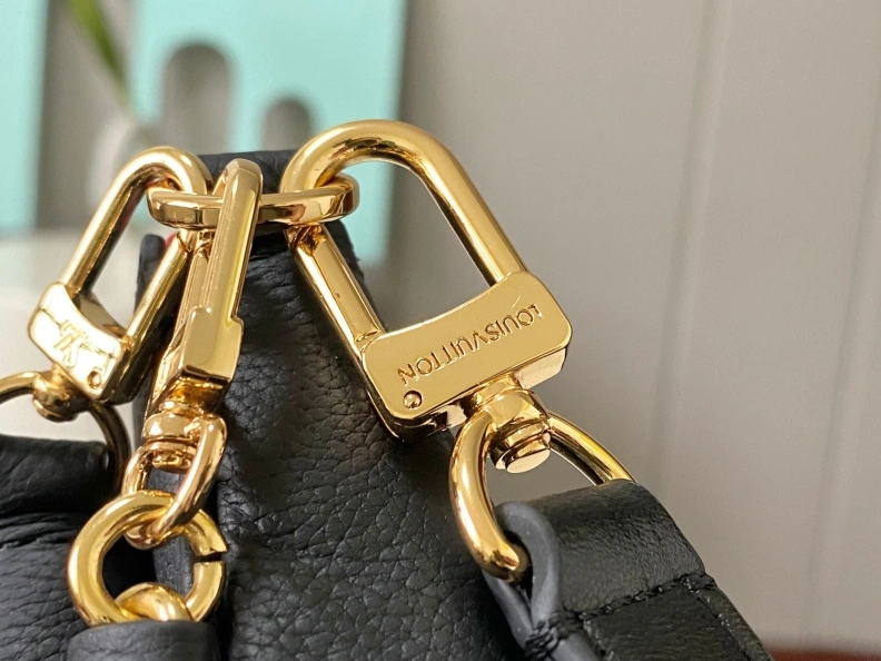 EyeCatching LX Satchel bags 8907