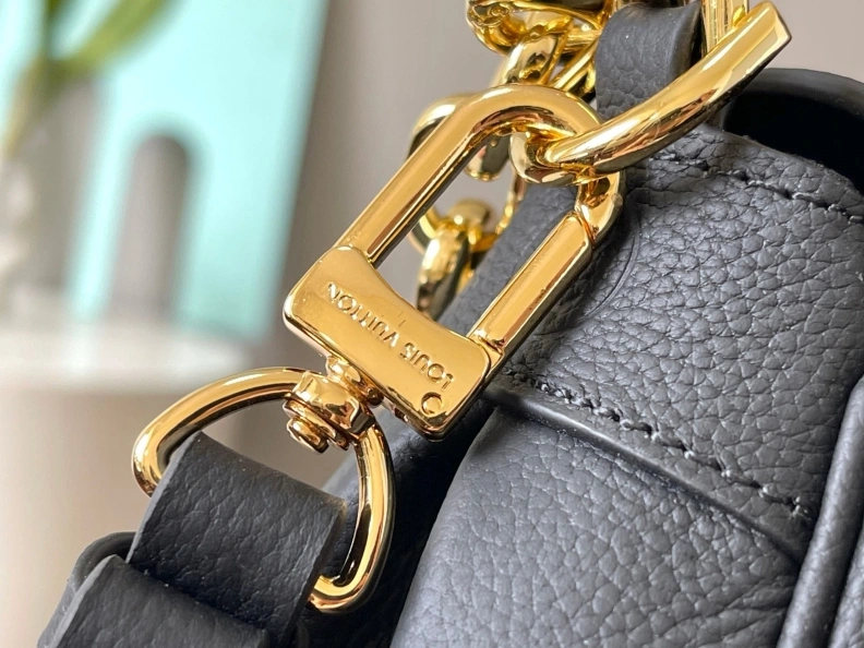 LX Satchel bags Flexible 8906