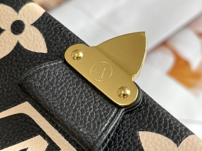 LX Satchel bags ModernLook 8902