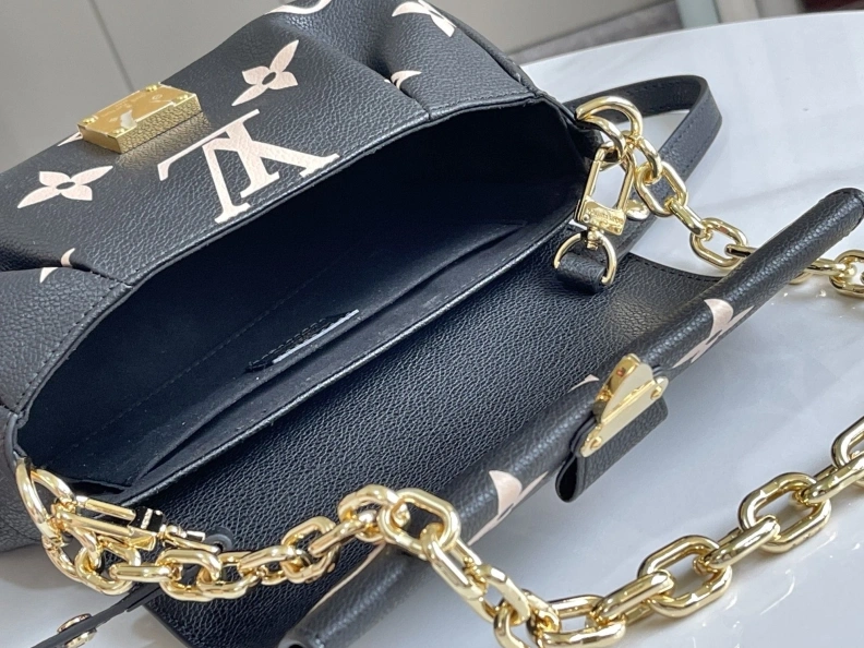 LX Satchel bags ModernLook 8902