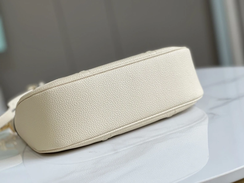 LX Satchel bags TopPick 8900