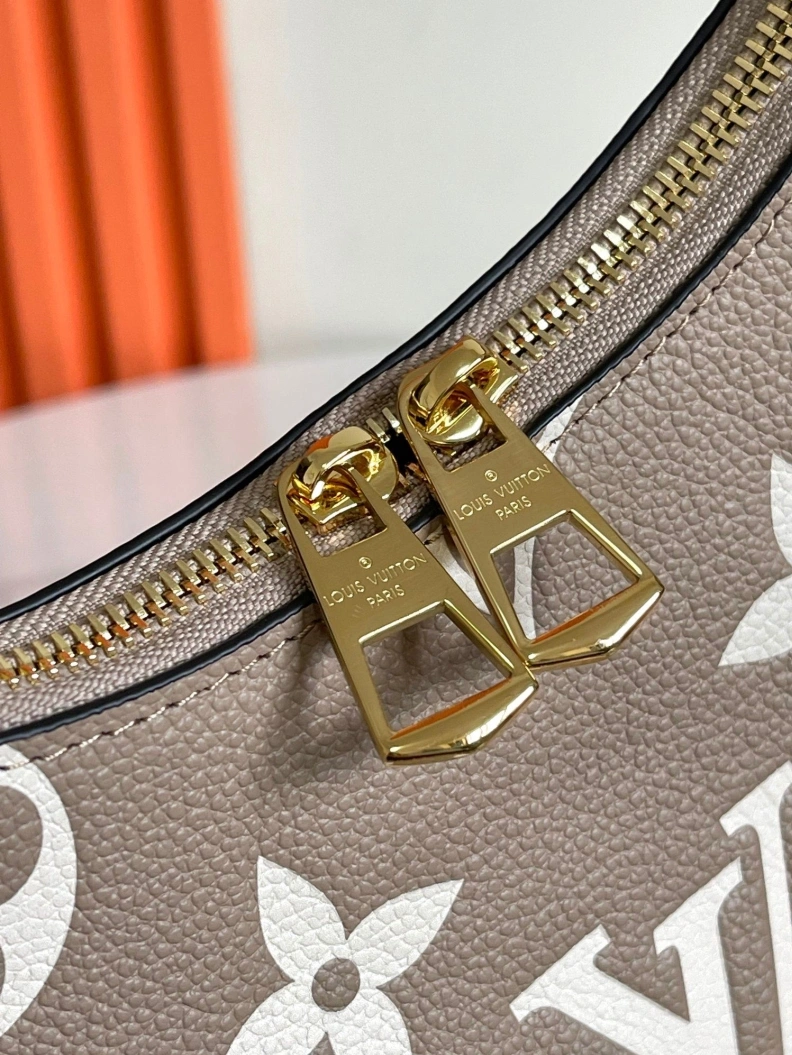 Sophisticated LX Satchel bags 8896