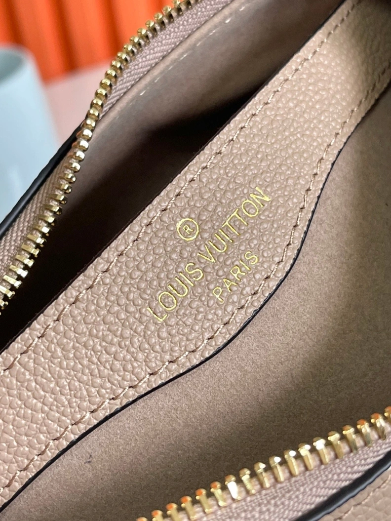 Sophisticated LX Satchel bags 8896