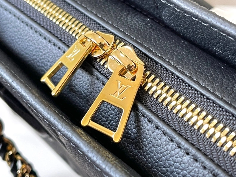 LX Top Handle Bags Elegant 8280