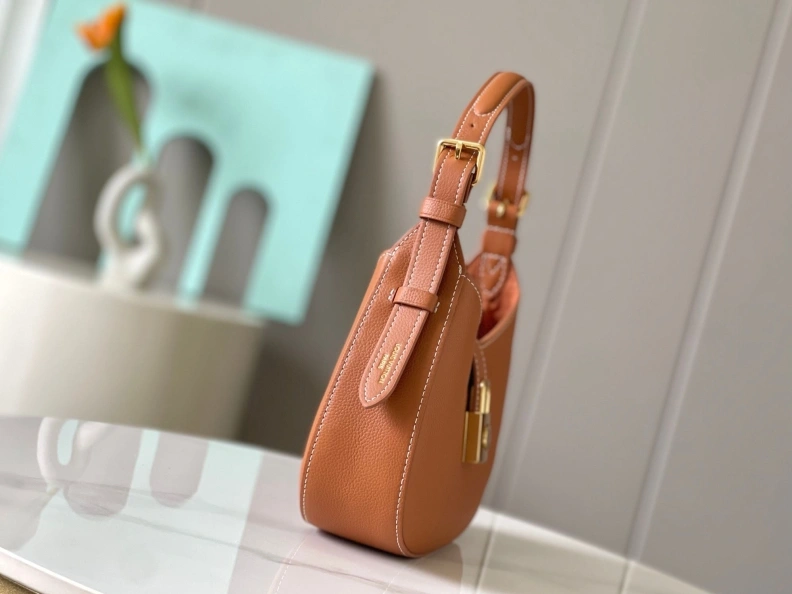 LX Top Handle Bags Popular 8272