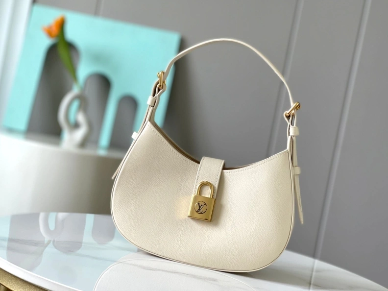 Breathable LX Top Handle Bags 8262