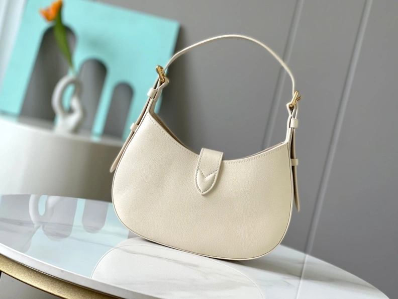 Breathable LX Top Handle Bags 8262