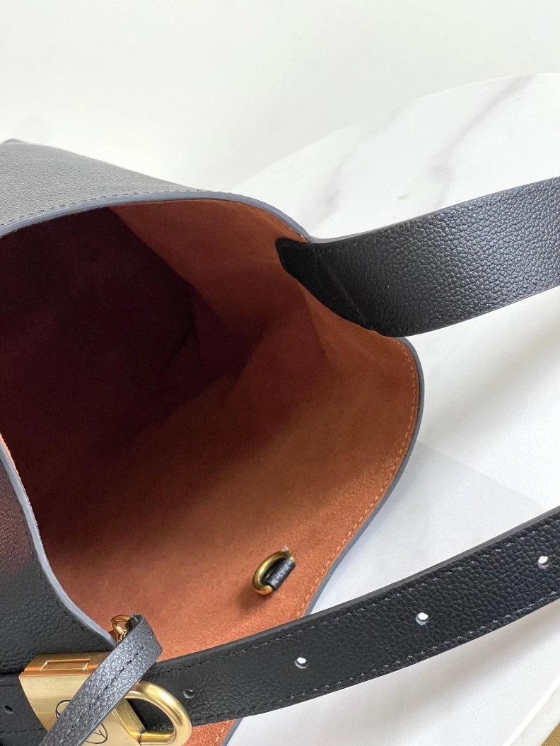 LX Top Handle Bags SmartChoice 8271
