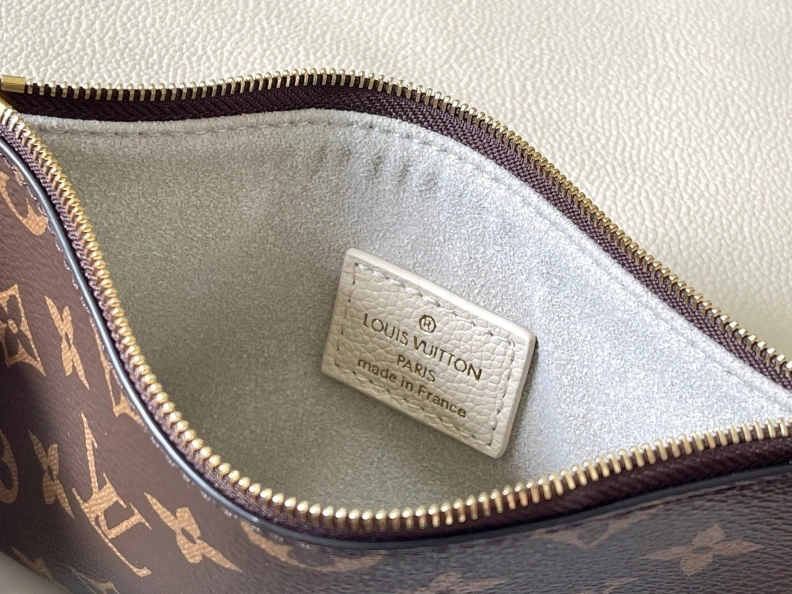 LX Top Handle Bags Stylish 8268