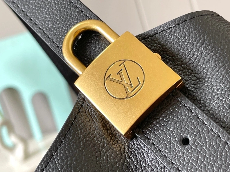 LX Top Handle Bags Breathable 8270