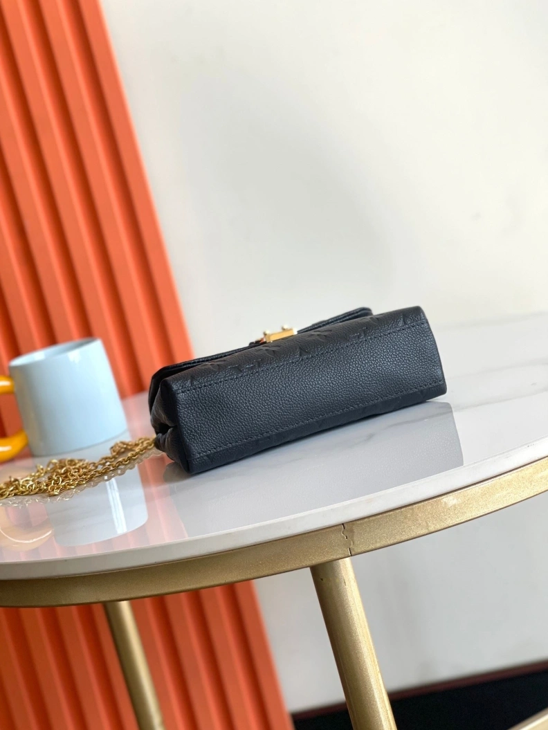 Flexible LX Top Handle Bags 8273