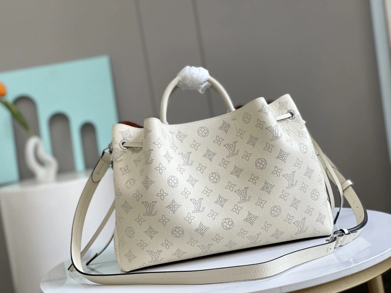 Minimalist LX Top Handle Bags 8260
