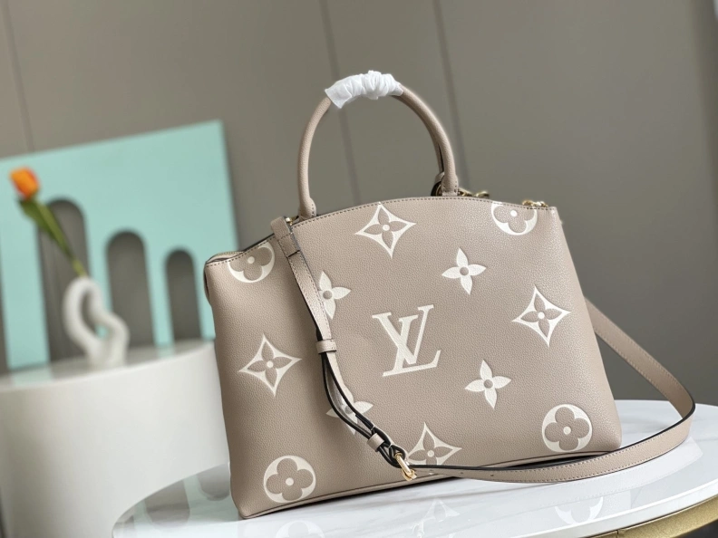 Minimalist LX Top Handle Bags 8252