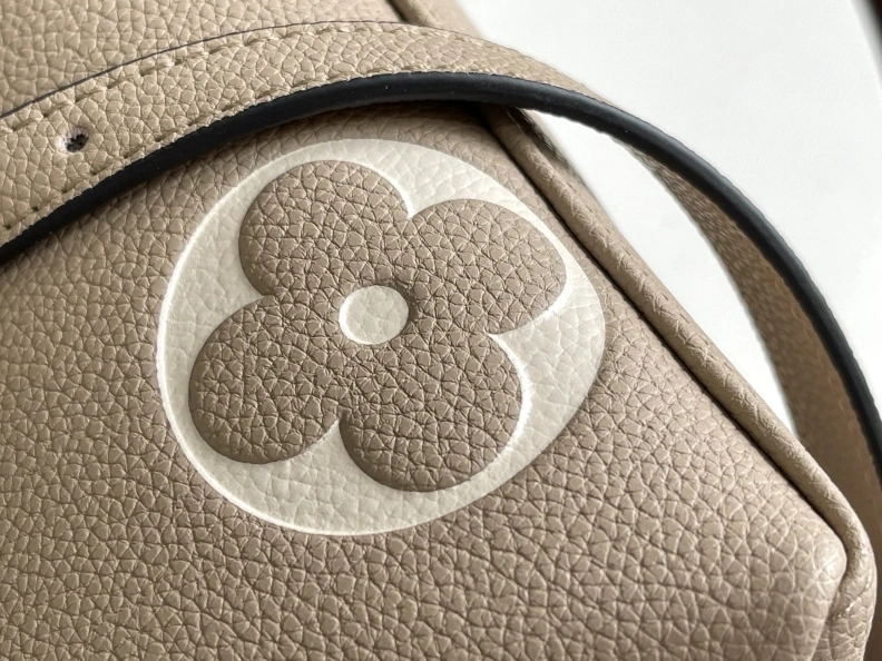 Minimalist LX Top Handle Bags 8252