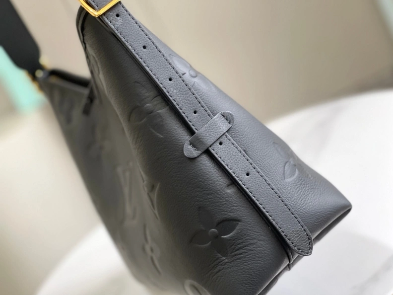 LX Top Handle Bags Reliable 8255