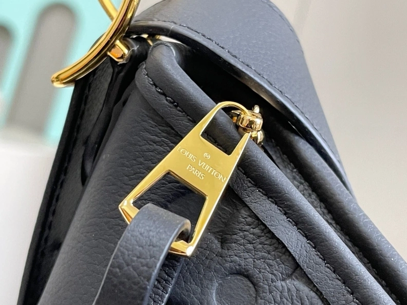 LX Top Handle Bags Reliable 8255