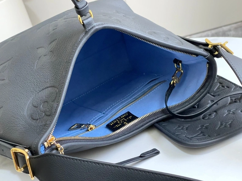 LX Top Handle Bags Reliable 8255