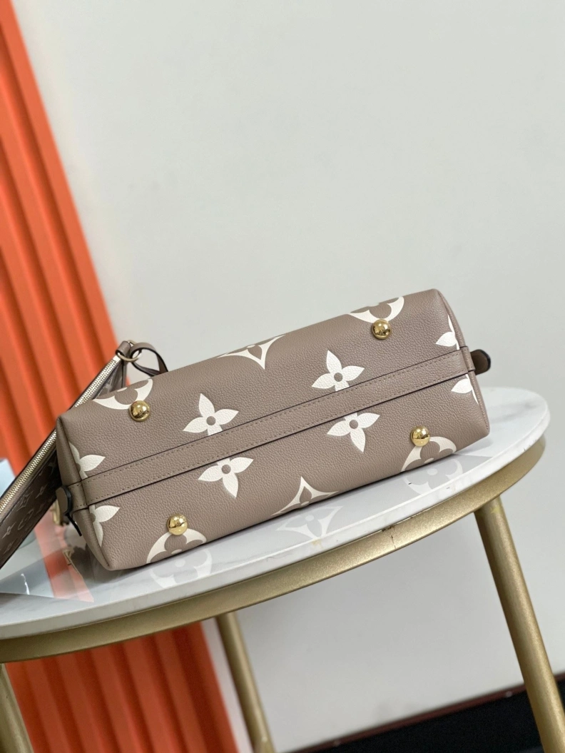 LX Top Handle Bags Elegant 8254