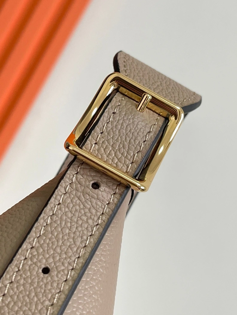 LX Top Handle Bags Elegant 8254