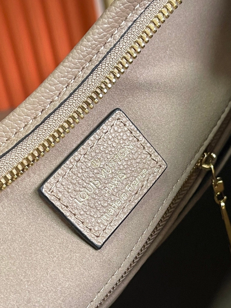 LX Top Handle Bags Elegant 8254