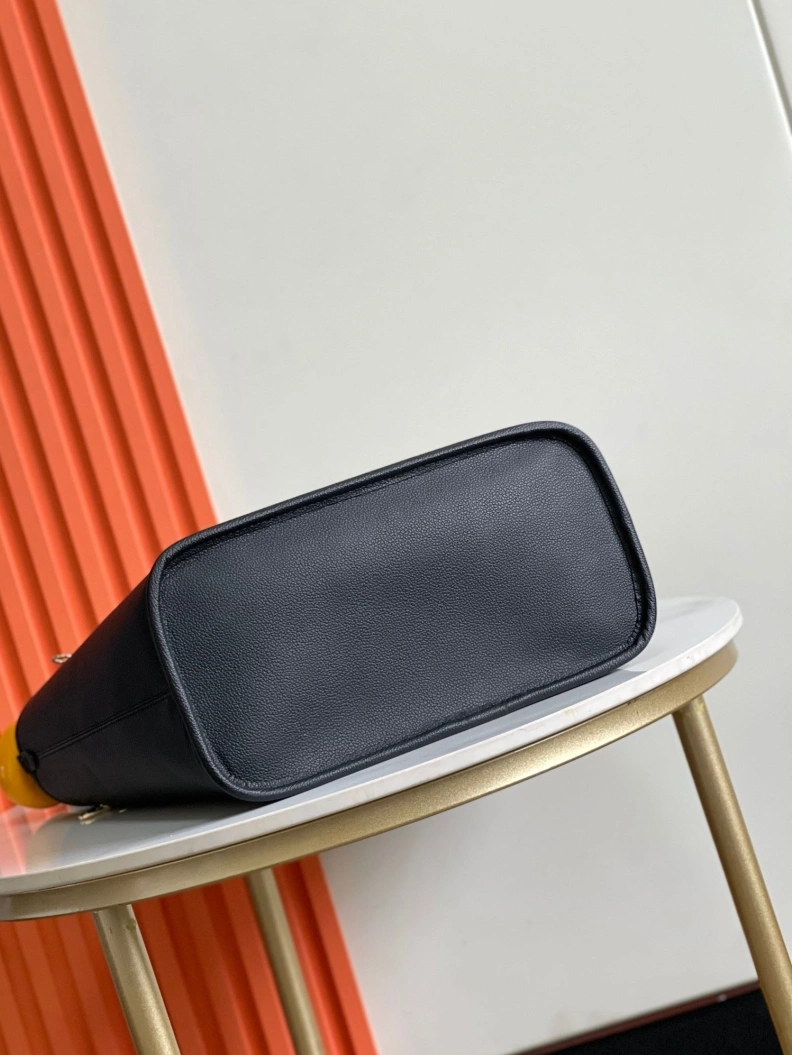WellDesigned LX Shopping Bags 8652