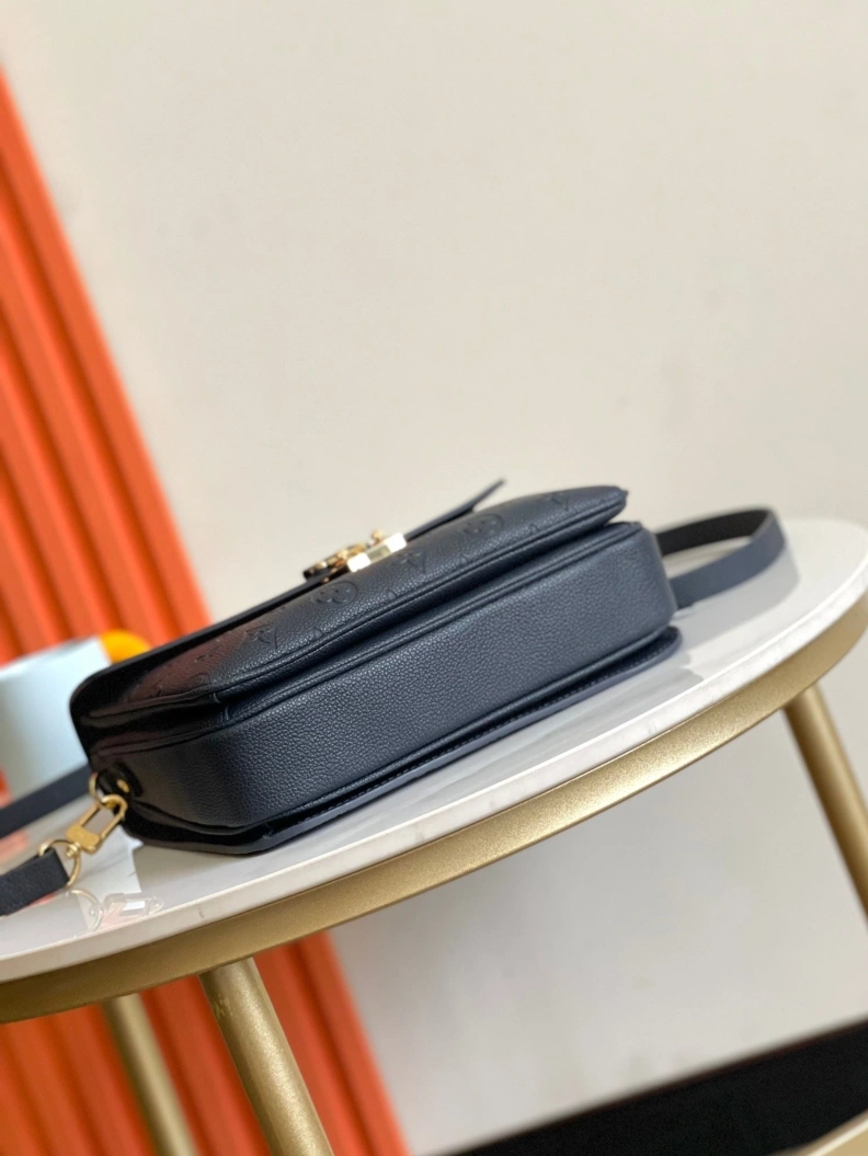 LX Satchel bags StreetReady 8889