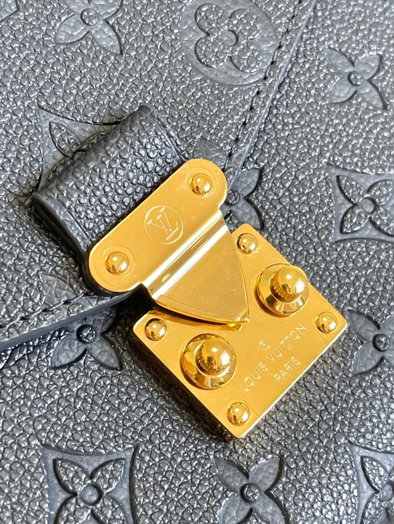 LX Satchel bags StreetReady 8889