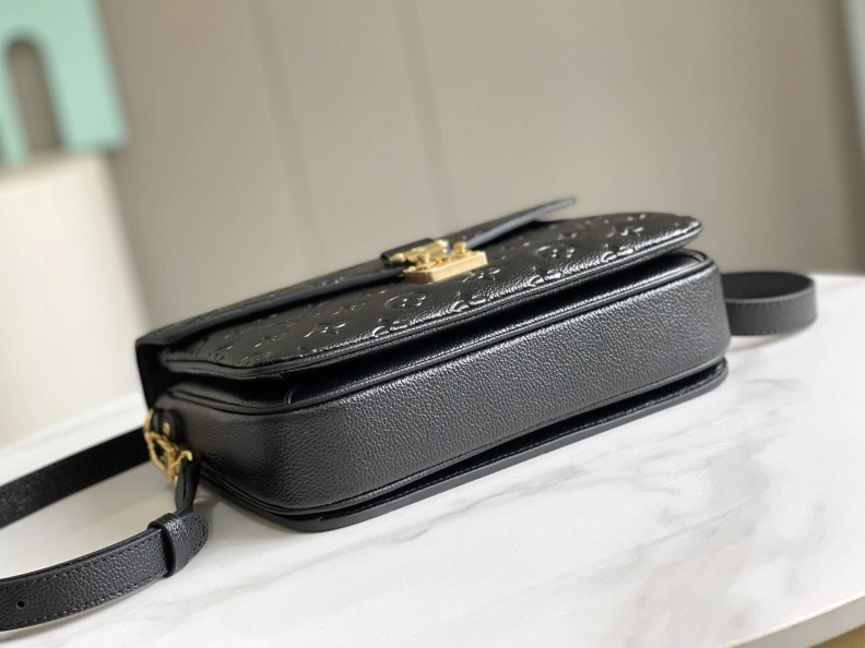 Classic LX Satchel bags 8888