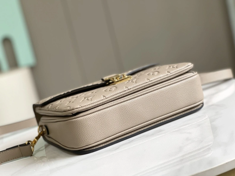 LX Satchel bags GoodFit 8875